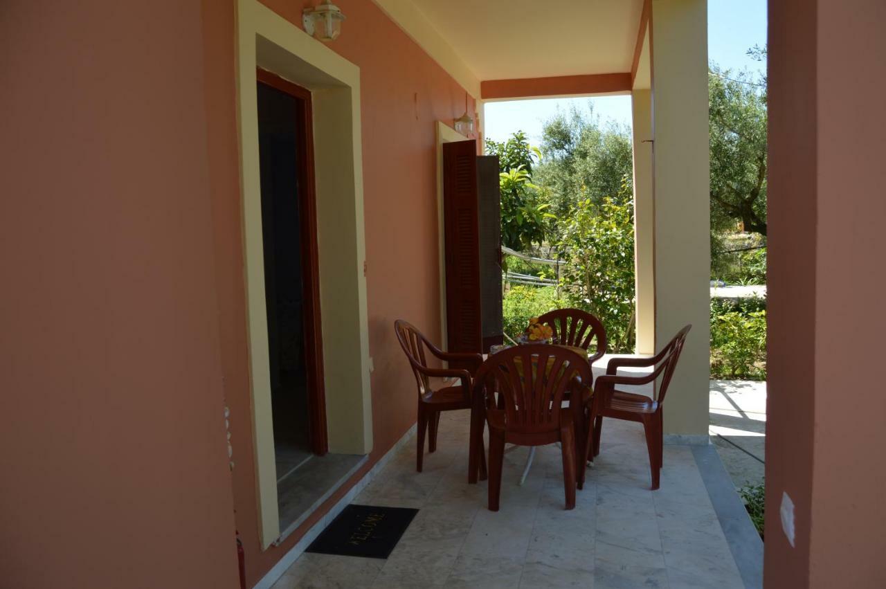 Anemona Apartments And Studios Vasilikí 외부 사진